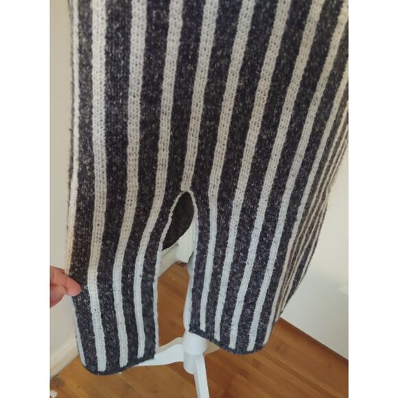 Laon Love of Fashion Open Cardigan Duster Sleeveless Super Soft Angora NWOT - Picture 5 of 7